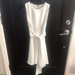 ✨Alice + Olivia Wesley Flare Mini Dress ✨